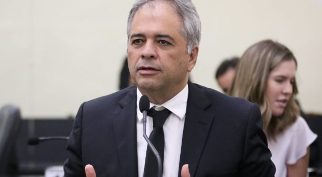 Deputado Silvio Camelo pede policiamento do Ronda nos Bairros próximo as escolas