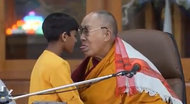 Dalai Lama pede desculpas após vídeo em que pede para criança “chupar” sua língua viraliza