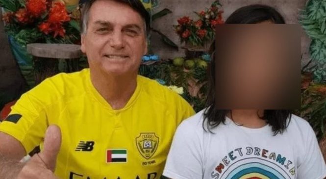 Bolsonaro e a própria filha tiveram Carteira de Vacinação adulterados