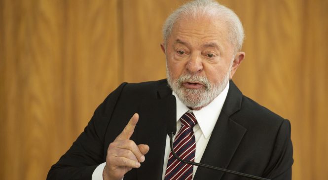 Lula: Quando jovem não gosta de política nasce uma ‘titica’ como Bolsonaro