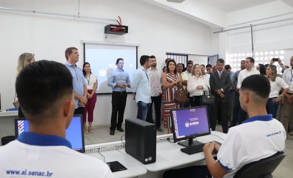 MPT e instituições entregam laboratório de profissionalização para adolescentes e jovens em cumprimento de medidas socioeducativas