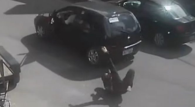 Vídeo: Motorista por app em Maceió é assaltado e jogado de carro em movimento