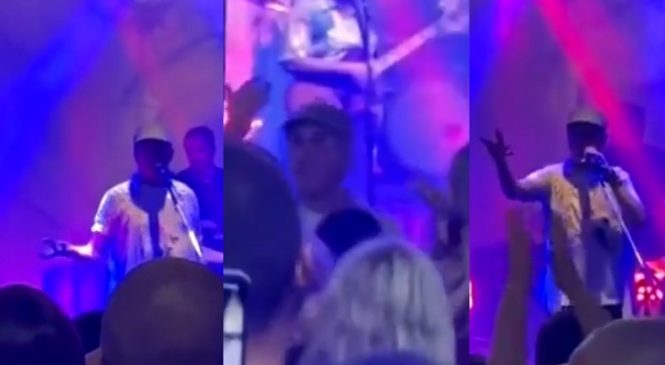 Vídeo: Homem critica Lei Rouanet durante show e se cala após Zeca Baleiro pedir explicação