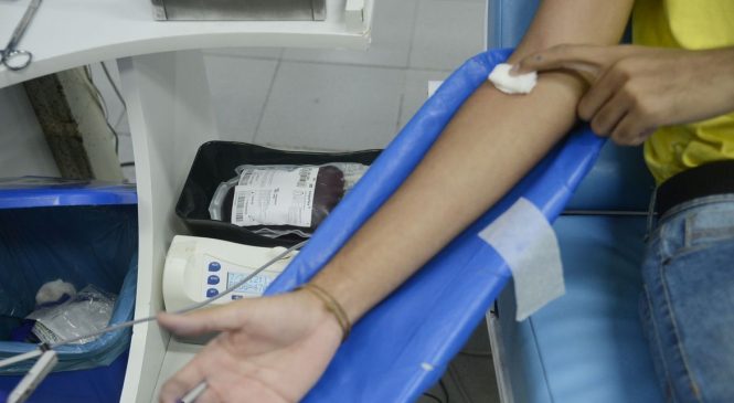 Campanha de incentivo à doação de sangue marca Dia Mundial do Doador