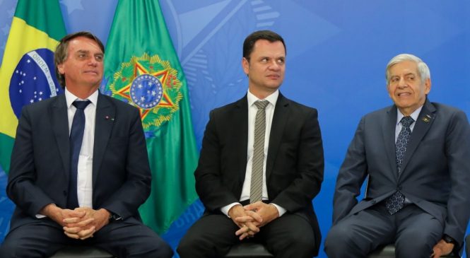 CPMI do Golpe quer ouvir Braga Netto, Augusto Heleno e Anderson Torres