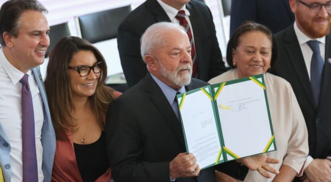 Governo Lula institui Programa Escola em Tempo Integral