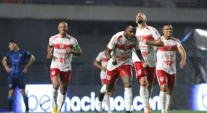 CRB bate o Londrina em jogo de dois tempos distintos e se reabilita na Série B