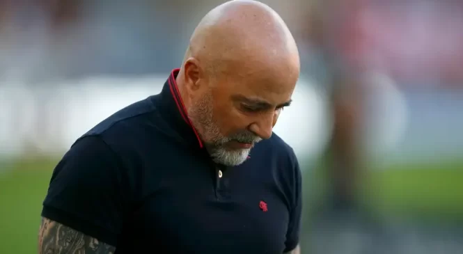 Flamengo oficializa demissão de Sampaoli e mira Tite