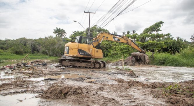 Prefeitura de Maceió interdita Ladeira da Granja para construir pontilhão no local