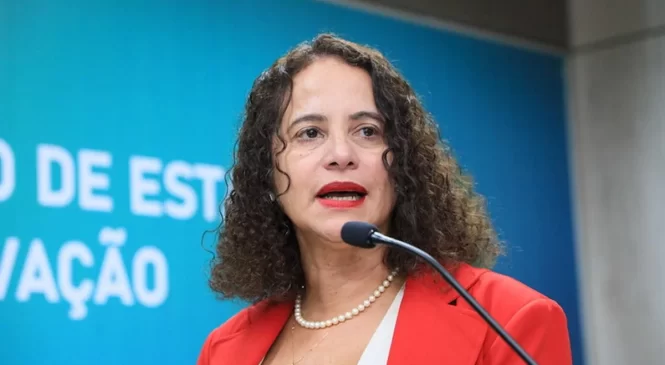 Paulão anuncia vinda da ministra Luciana Santos a Maceió nesta segunda-feira