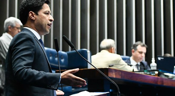 Senado aprova em votação simbólica projeto do Desenrola