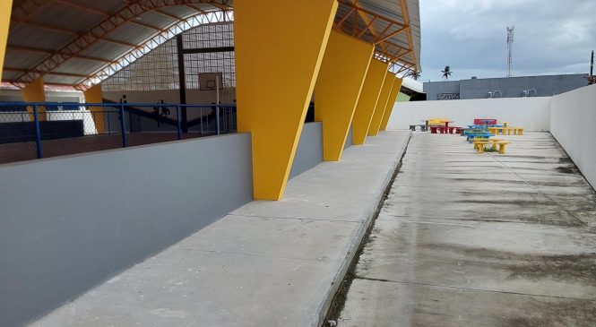 Governo de Alagoas entrega ginásio, gerência de educação e creche Cria