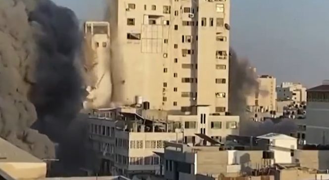 Israel declara guerra após Hamas lançar milhares de foguetes em ataque surpresa