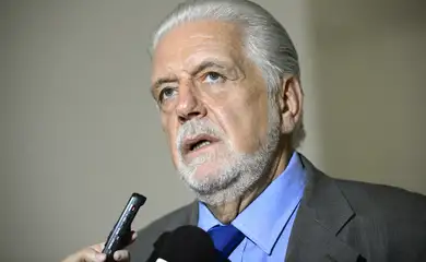 Jacques Wagner joga crise no Planalto, após apoiar a PEC contra o STF