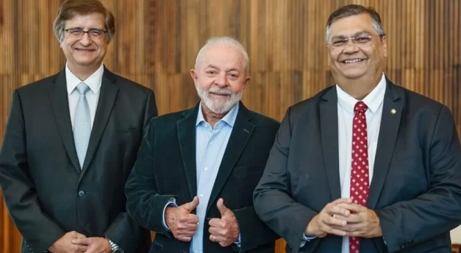 Lula indica Flávio Dino para o STF e Gonet para a PGR