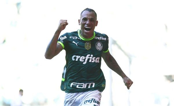 Palmeiras vence o Flu com gol de ‘talismã’ e fica muito próximo do título Brasileiro