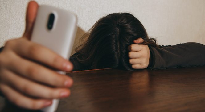 Advogadas orientam sobre nova lei que prevê punição para os crimes de bullying e cyberbullying