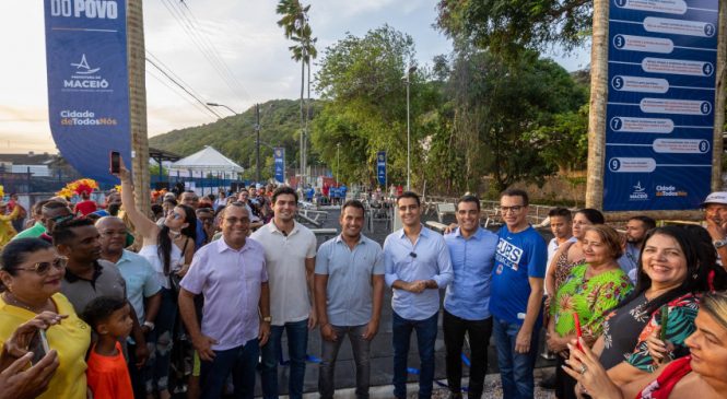 JHC entrega academia ao ar livre para comunidade de Fernão Velho