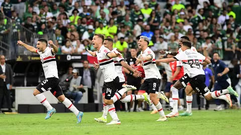É CAMPEÃO! São Paulo supera o Palmeiras nos pênaltis e conquista a Supercopa pela 1ª vez