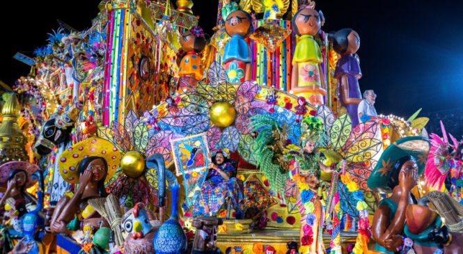 Setor turístico comemora divulgação do destino Maceió com o desfile da Beija-Flor
