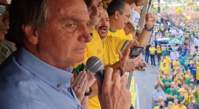 Bolsonaro quer reunir 700 mil pessoas na Paulista em ato de apoio neste domingo