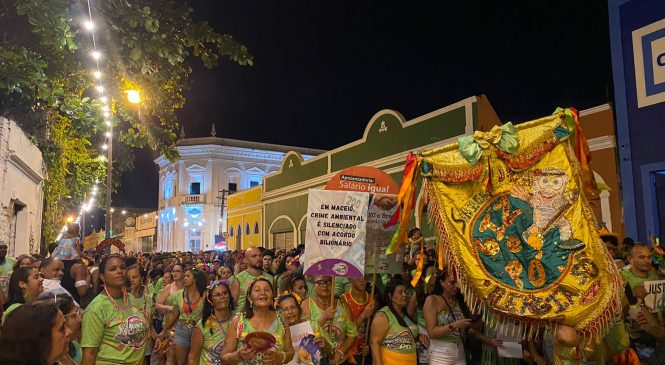 Em Maceió e no interior um domingo de carnaval para folião nenhum botar defeito