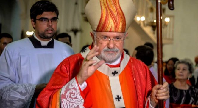 Papa aceita renúncia de Dom Antônio Muniz e nomeia novo arcebispo de Maceió