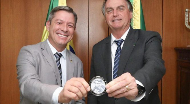Bolsonaro receberá na ALE título de cidadão honorário de Alagoas