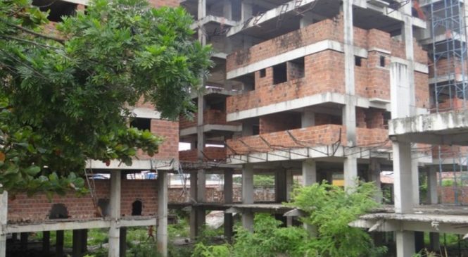 Após desabamento, MPAL reforça à Prefeitura de Maceió listagem de prédios abandonados