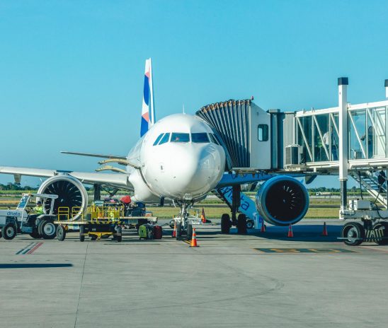 Dantas anuncia conquista de mais um voo direto do Uruguai para Alagoas