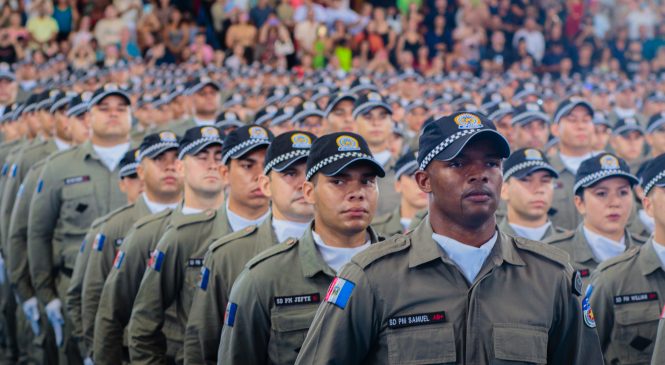 Alagoas reforça segurança com a formatura de 923 policiais militares