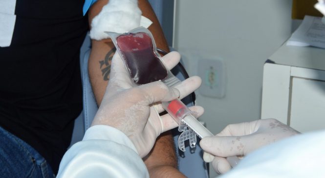 Equipes volantes do Hemoal promovem coletas sangue em Arapiraca e Coruripe nesta terça