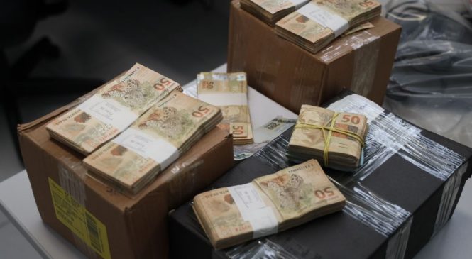 Operação do MPAL prende acusados de movimentar mais de R$ 243 milhões dos cofres públicos