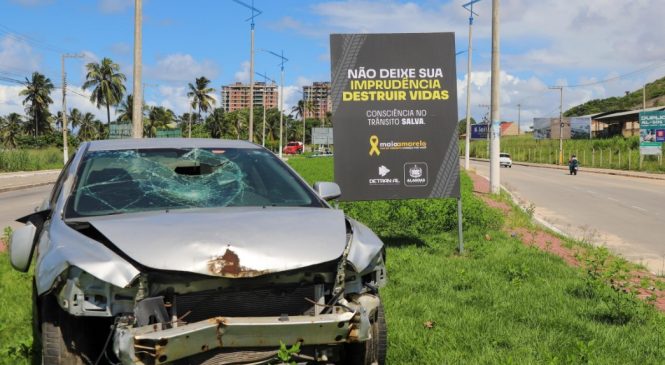 Simulação de acidente alerta para conscientização no trânsito durante o Maio Amarelo