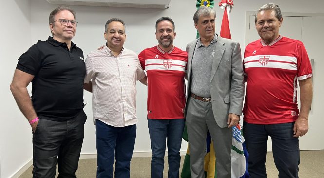 Dantas anuncia quase R$ 6 milhões de aporte financeiro aos clubes de futebol de Alagoas