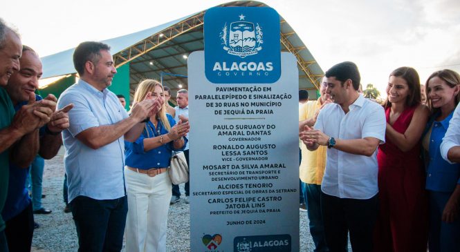 Dantas inaugura obra do Minha Cidade Linda em Jequiá da Praia