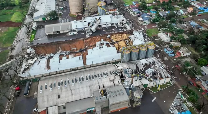 Frente fria faz município gaúcho ser atingido por microexplosão