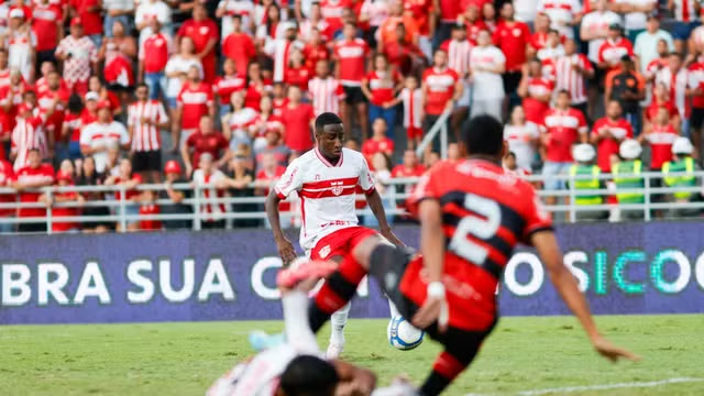 CRB vence o Ituano com gol no fim e embala na Série B