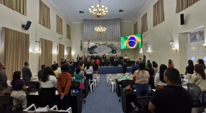 Sessão especial debate ações para acolhimento de órfãos em Alagoas