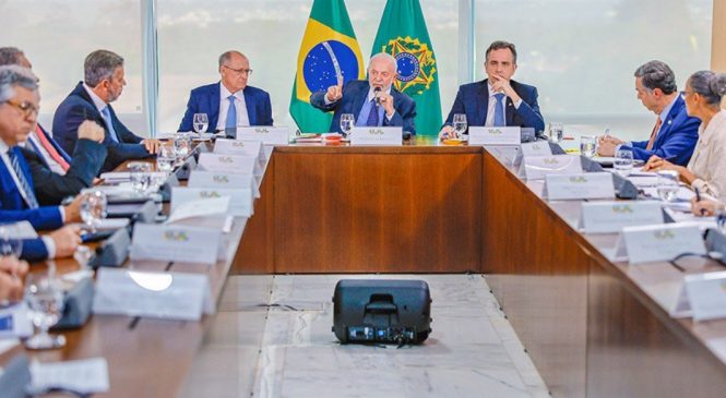 Lula, Lira e Pacheco discutem aumento de penas a crimes ambientais